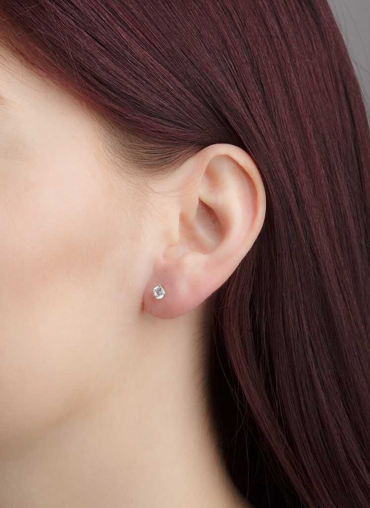 Brogle solitaire ear studs Julia up to 0.5 carat Brogle solitaire ear studs Julia up to 0.5 carat