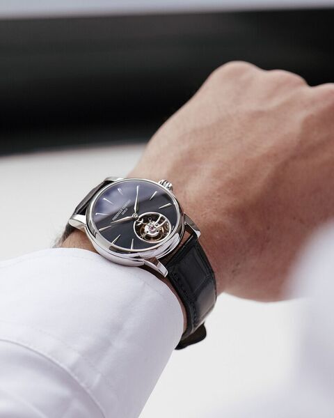 2023 Frederique Constant Classic Tourbillon Manufacture FC 980N3H6 Photo c Eric Rossier Feed 03b m64b043520f44c178