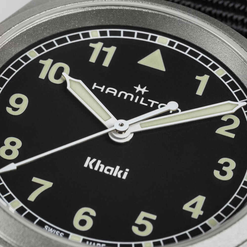 Hamilton Khaki Field Quartz 33mm Hamilton Khaki Field Quartz 33mm