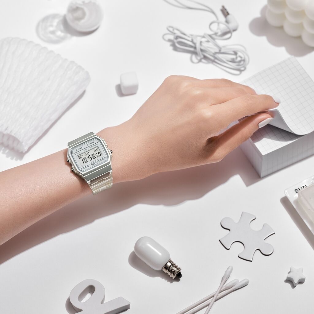 CASIO TIMELESS Quartz 35.2 mm