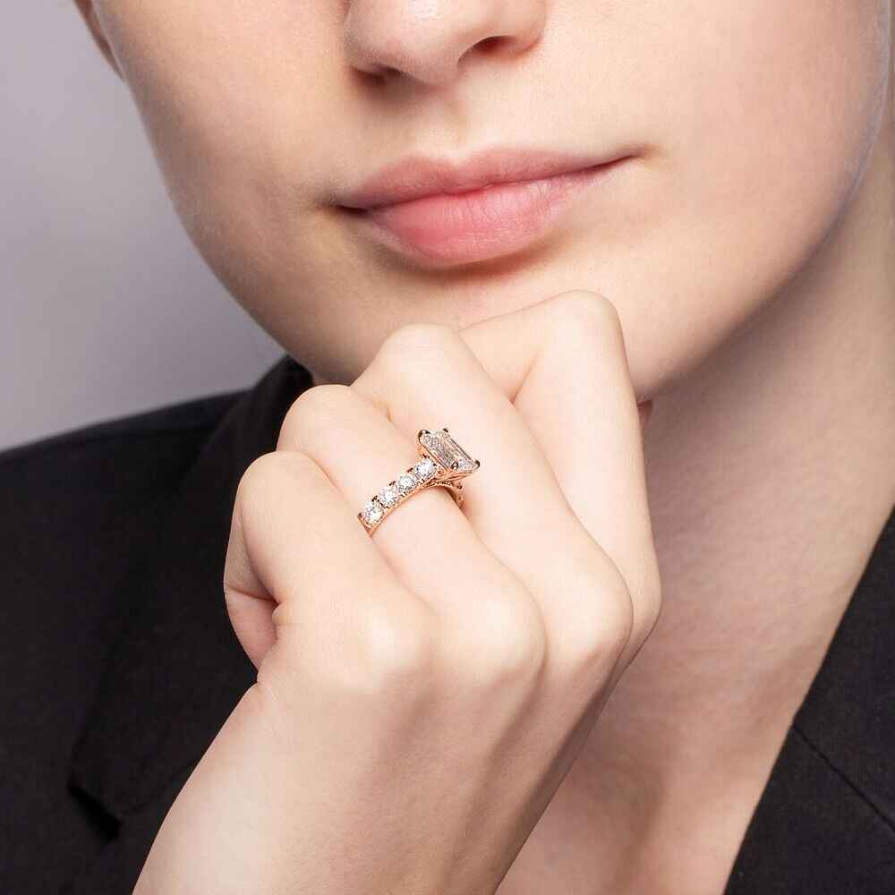 Brogle solitaire ring