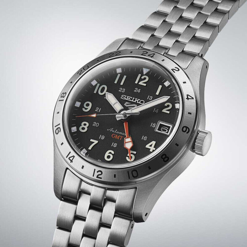 Seiko 5 Sports 39mm Seiko 5 Sports 39mm