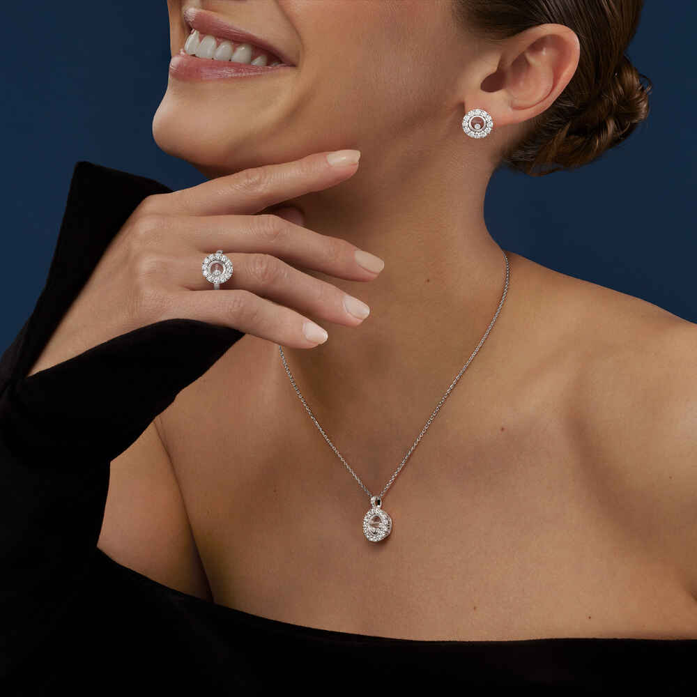 Chopard Happy Diamonds Icons Round stud earrings