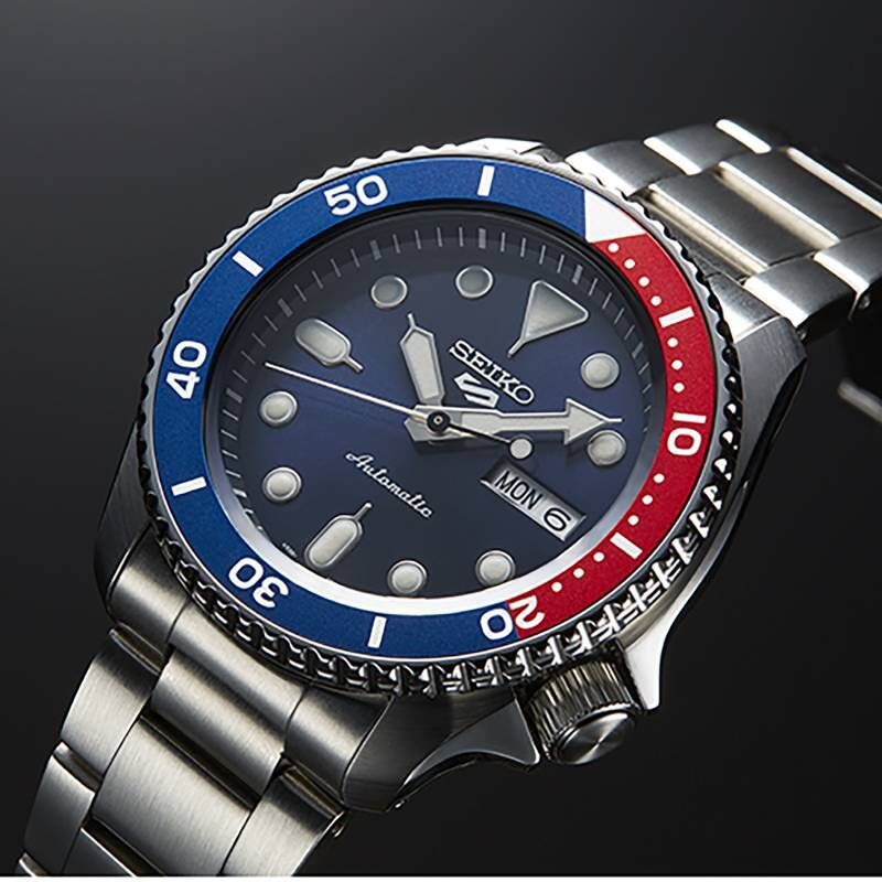 Seiko 5 Sports 42mm Seiko 5 Sports 42mm