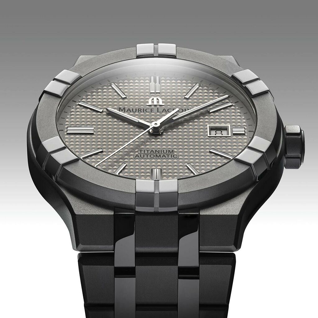 Aikon Automatic Titanium 42mm