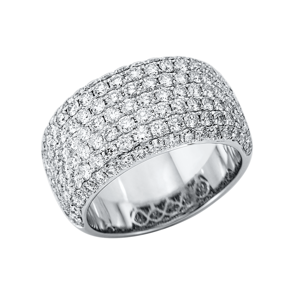 Brogle Selection Statement diamond ring