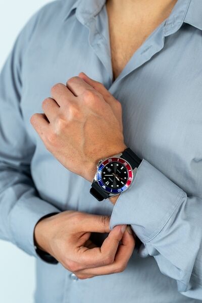 MDV 107 1A3VEF Collection 2022 Lifestyle OnFigure 1 ab3f77183a5942448