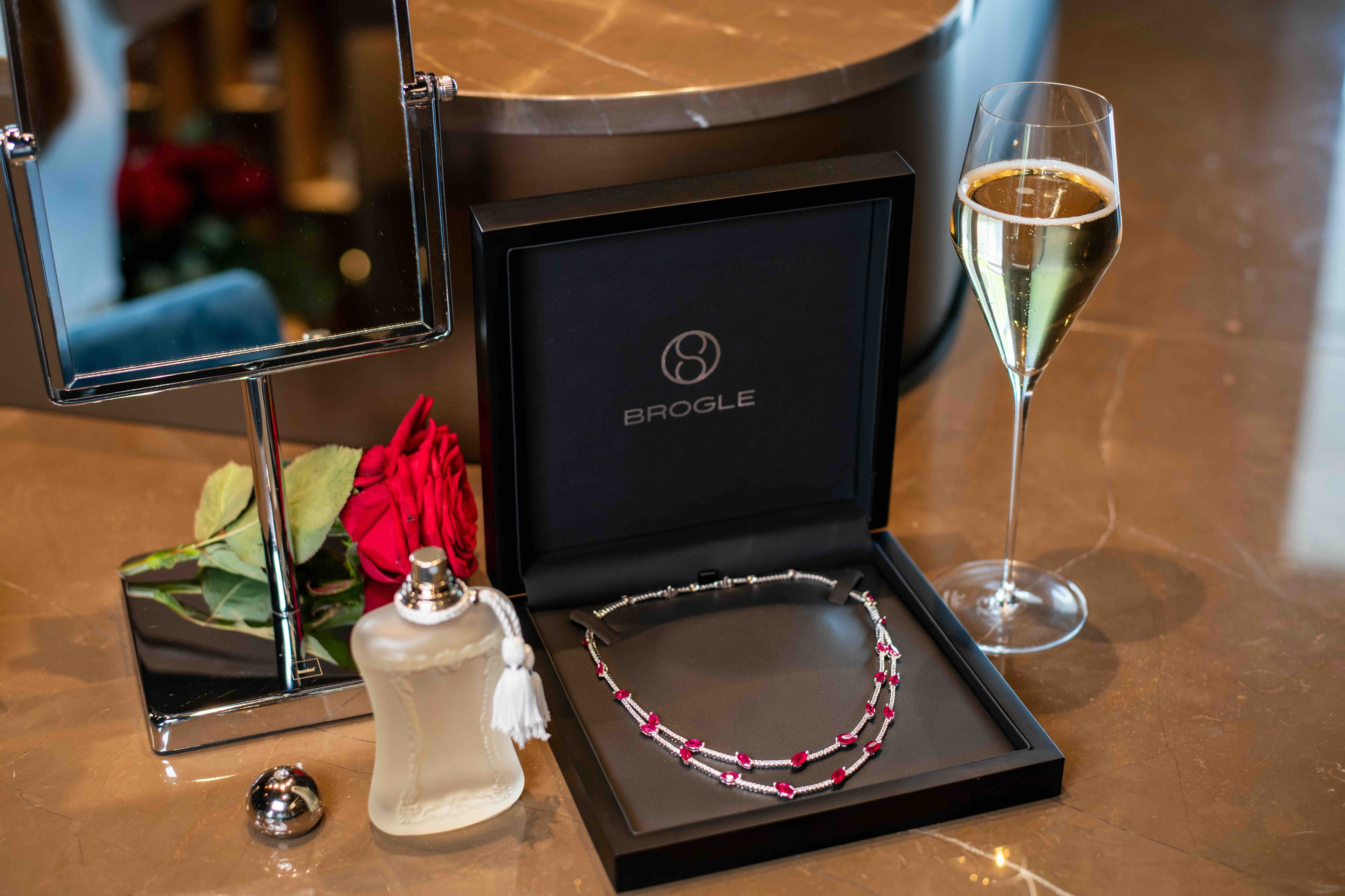 Brogle Selection ruby necklace Brogle Selection ruby necklace