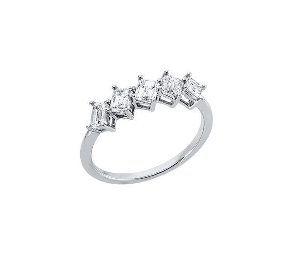Brogle Selection diamond ring