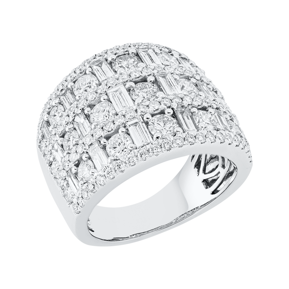 Brogle Selection Statement diamond ring