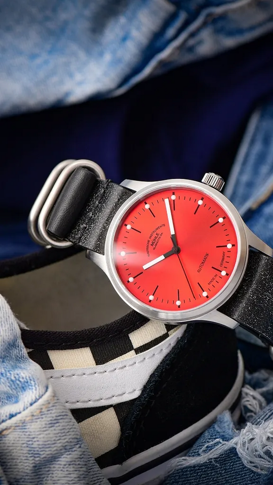 Mühle Glashütte Panova Red 40mm