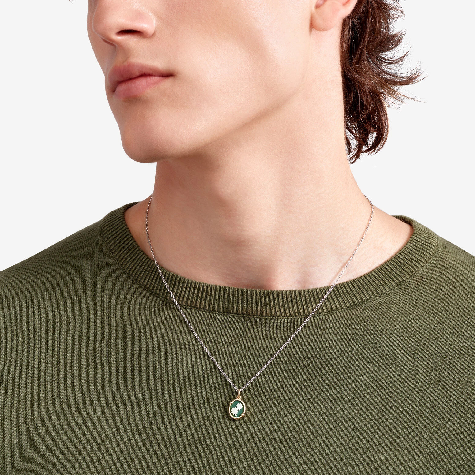 Dodo vierblättriges Kleeblatt-Kamee Anhänger Dodo vierblättriges Kleeblatt-Kamee Anhänger