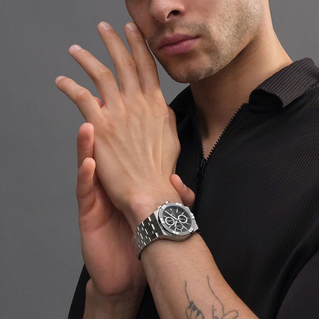 Aikon Quartz Chronograph 42mm